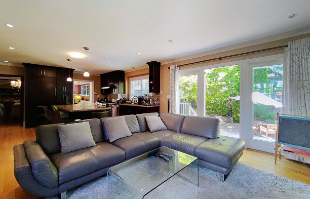 3521 W 39th Avenue Dunbar