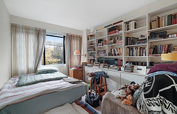 41 1425 Lamey's Mill Road False Creek