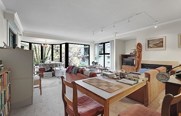 41 1425 Lamey's Mill Road False Creek