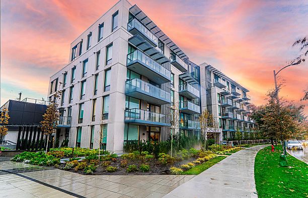 108 5212 Cambie Street Cambie