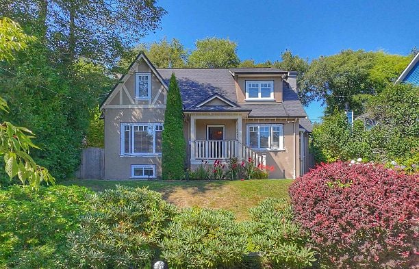 3521 W 39th Avenue Dunbar