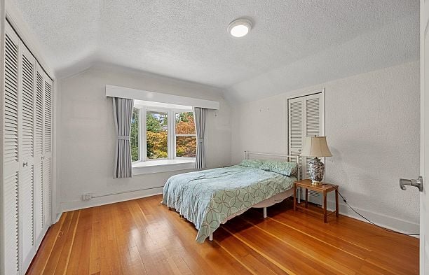 4054 W 31st Avenue Dunbar