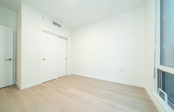 216 5212 Cambie Street Cambie