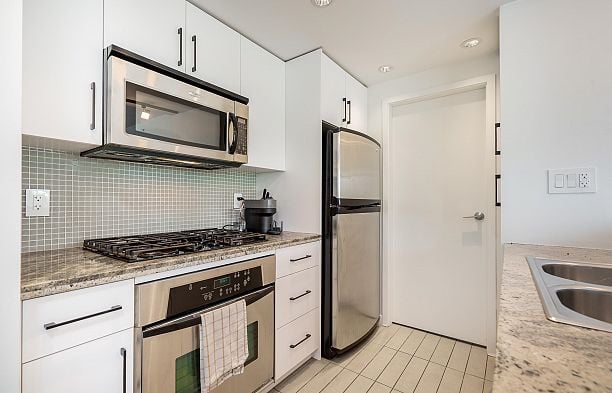 603 980 Cooperage Way Yaletown