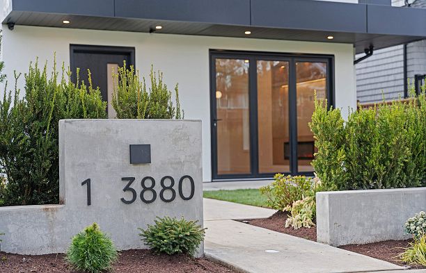 1 3880 W 23rd Avenue Dunbar