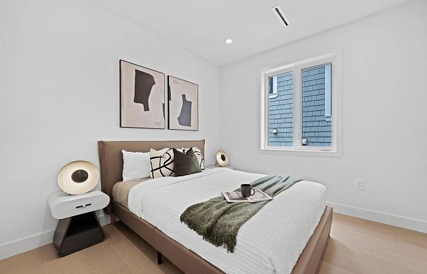 1 3880 W 23rd Avenue Dunbar