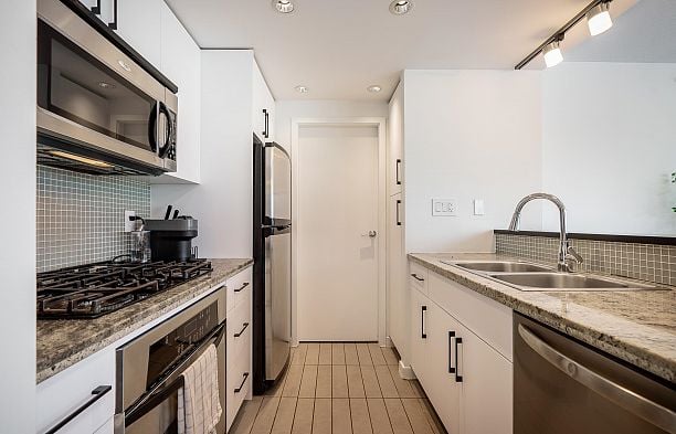 603 980 Cooperage Way Yaletown