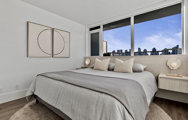 713 1887 Crowe Street False Creek