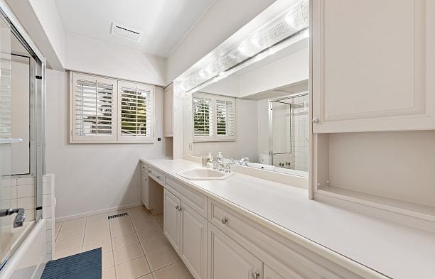 3535 W 47th Avenue Southlands