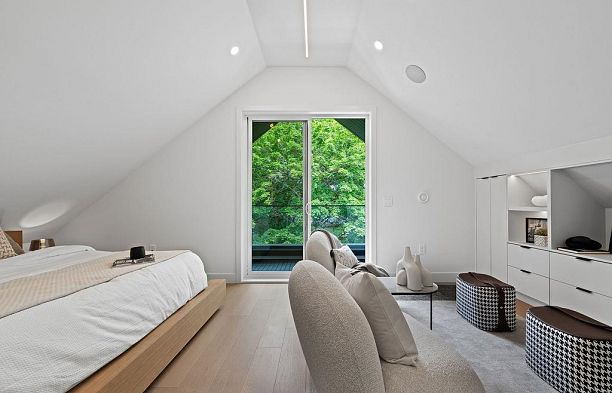 1 3880 W 23rd Avenue Dunbar