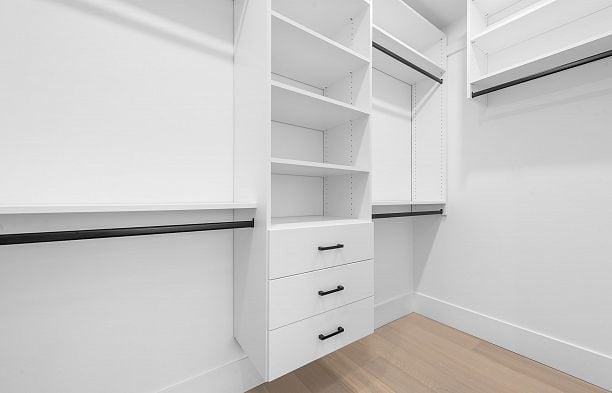 2 273 W 17th Avenue Cambie