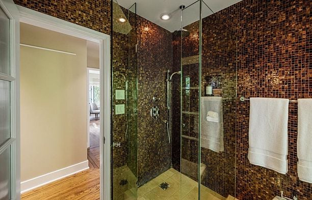 2533 Wallace Crescent Point Grey