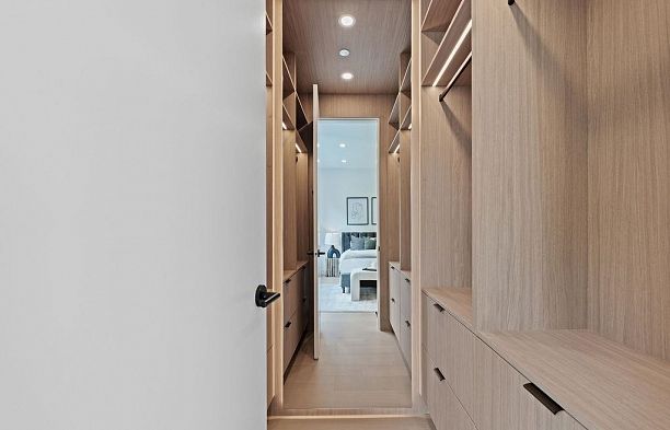 1 3880 W 23rd Avenue Dunbar