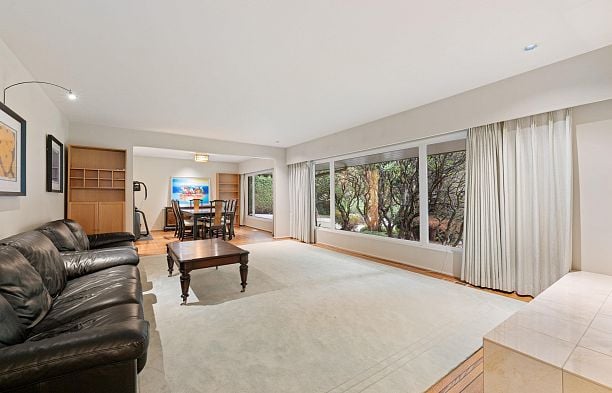 3535 W 47th Avenue Southlands