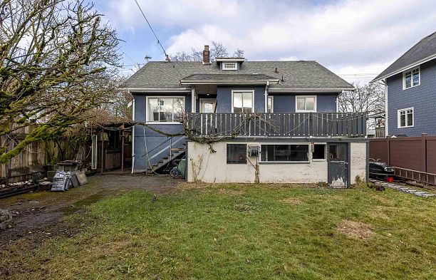 3056 W 6th Avenue Kitsilano