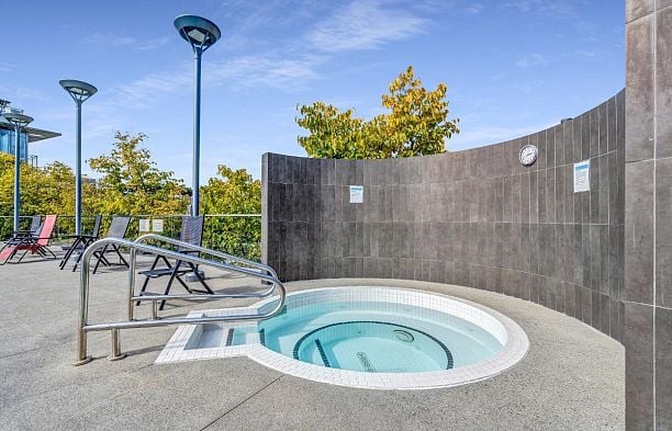 504 38 W 1st Avenue False Creek