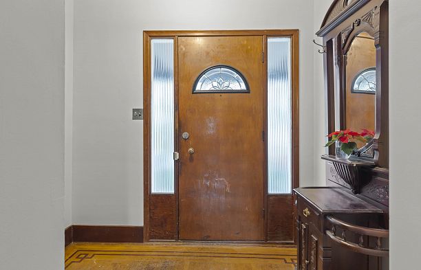 3056 W 6th Avenue Kitsilano