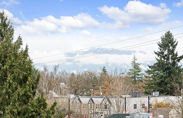 301 523 W King Edward Avenue Cambie