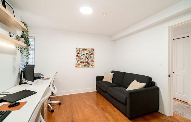 2460 Sasamat Street Point Grey