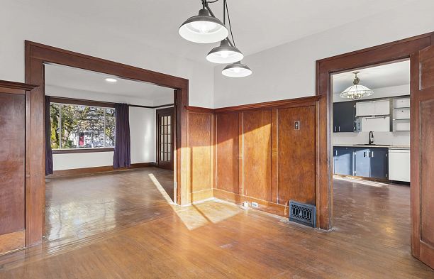 3056 W 6th Avenue Kitsilano