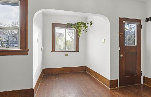 3056 W 6th Avenue Kitsilano