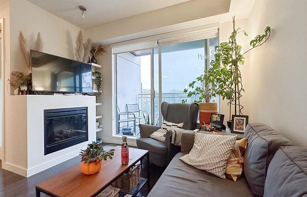 301 3333 Main Street Main