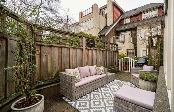 2460 Sasamat Street Point Grey