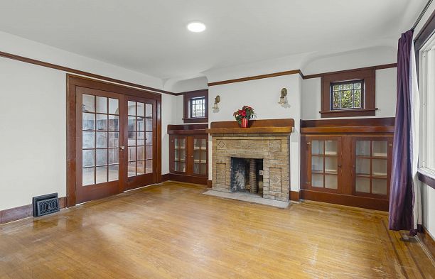 3056 W 6th Avenue Kitsilano