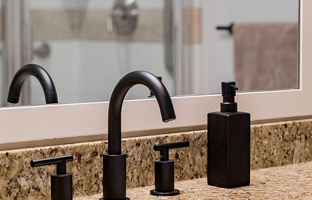 2460 Sasamat Street Point Grey