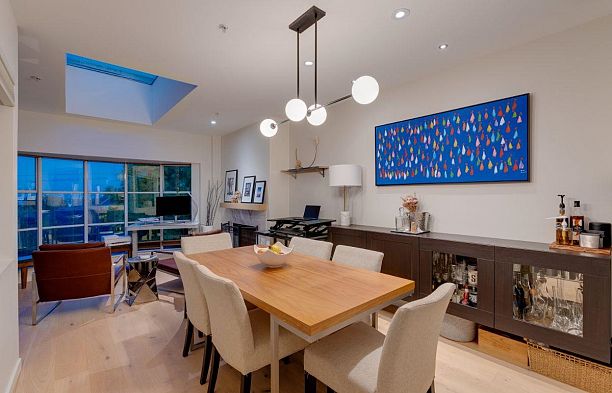 402 2216 W 3rd Avenue Kitsilano