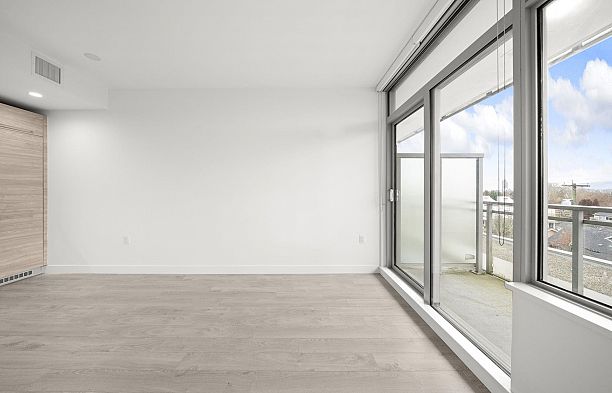 301 523 W King Edward Avenue Cambie