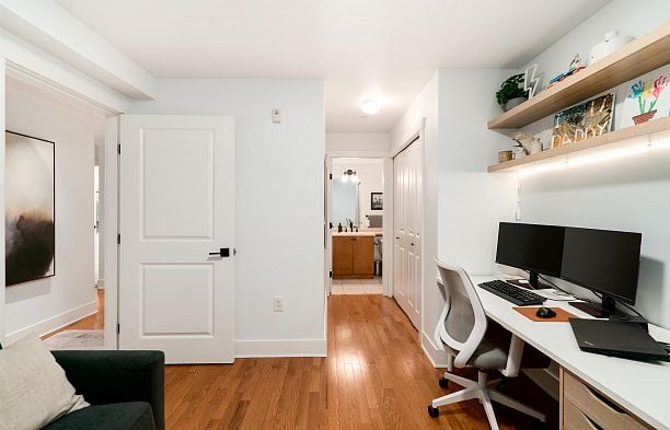 2460 Sasamat Street Point Grey