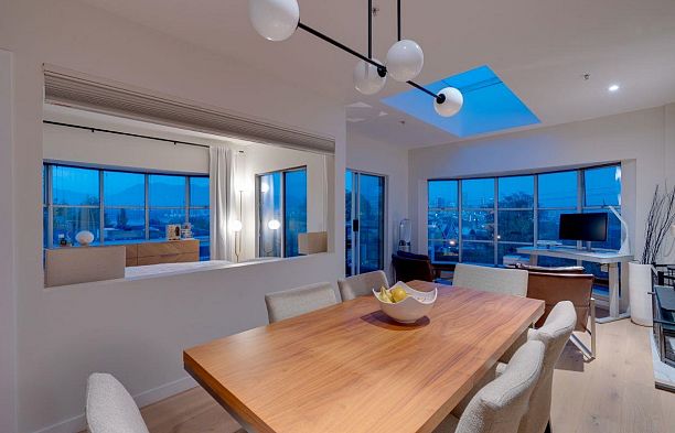 402 2216 W 3rd Avenue Kitsilano