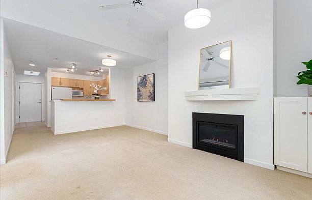 408 3083 W 4th Avenue Kitsilano