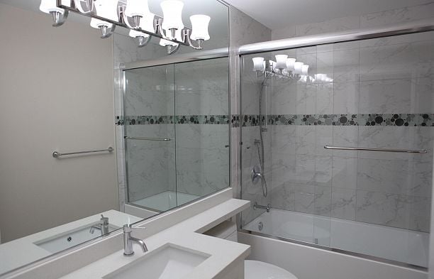 455 W 38th Avenue Cambie