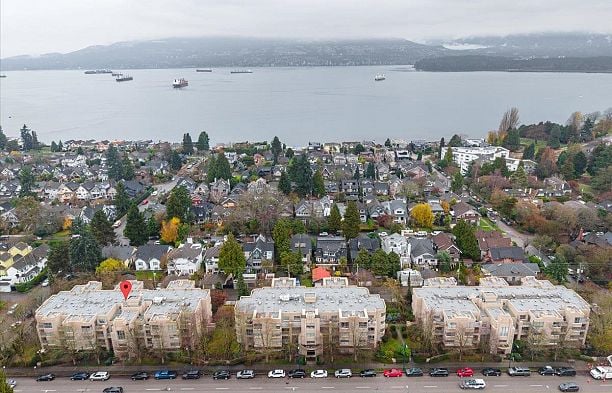 408 3083 W 4th Avenue Kitsilano