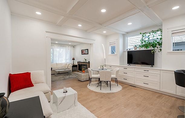 3343 W 3rd Avenue Kitsilano