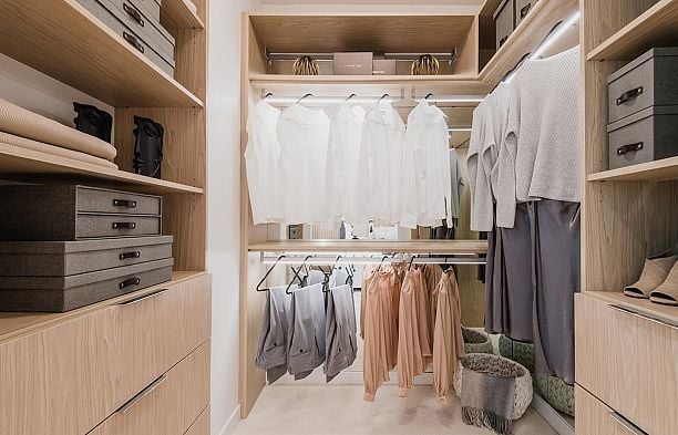 2304 485 W 42nd Avenue Oakridge VW