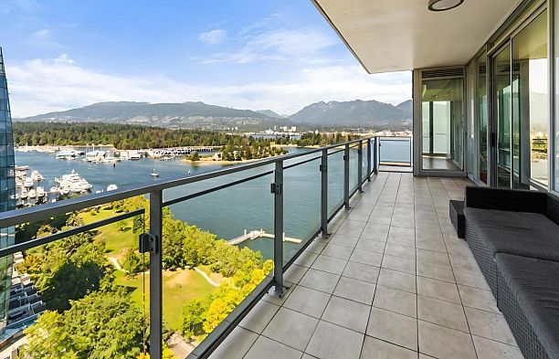 2101 1169 W Cordova Street Coal Harbour