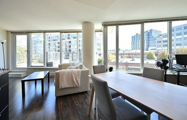 410 445 W 2nd Avenue False Creek