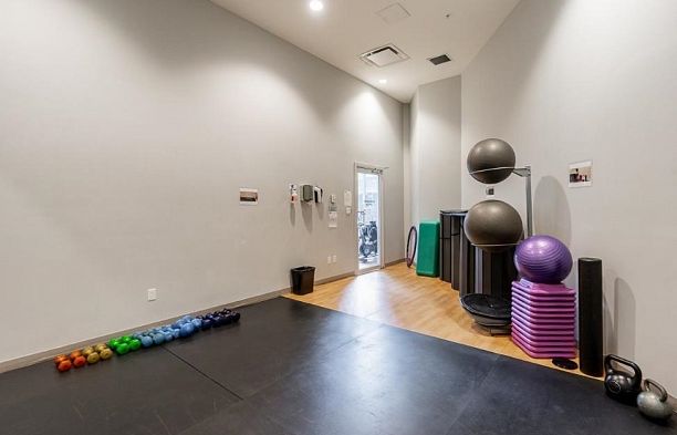 410 445 W 2nd Avenue False Creek