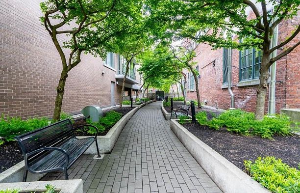 410 445 W 2nd Avenue False Creek