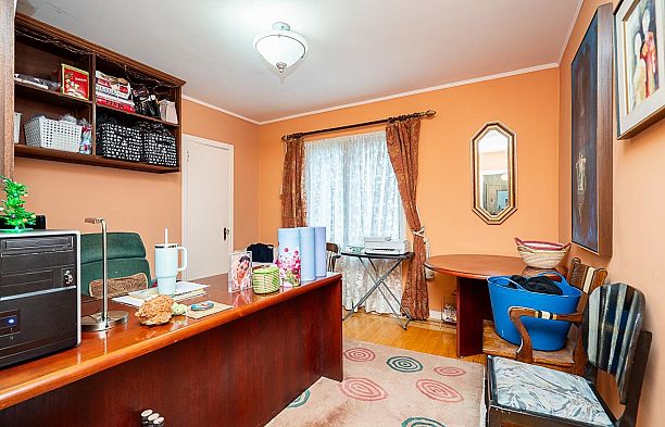 6138 Granville Street South Granville