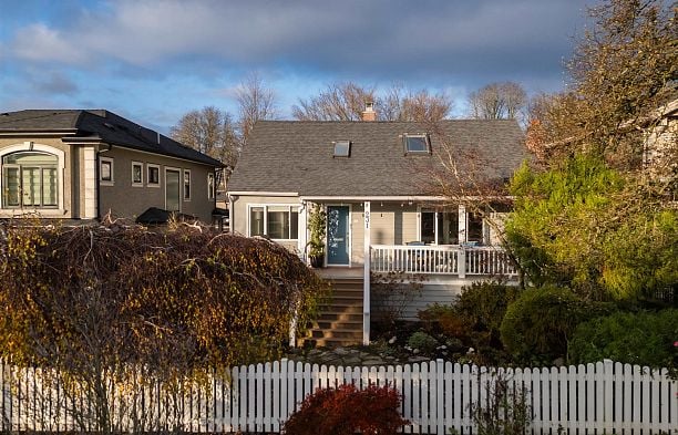 231 E 40th Avenue Main