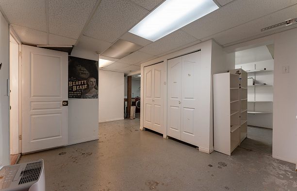 231 E 40th Avenue Main