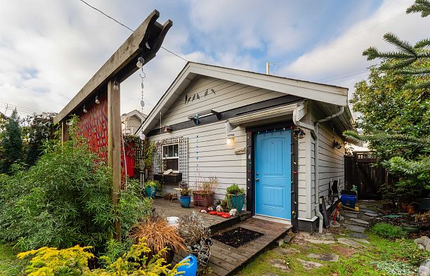 231 E 40th Avenue Main