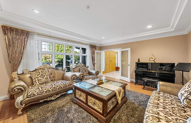 1426 W 48th Avenue South Granville