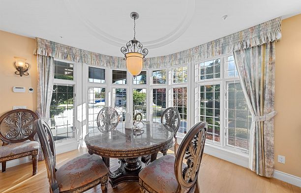 1426 W 48th Avenue South Granville