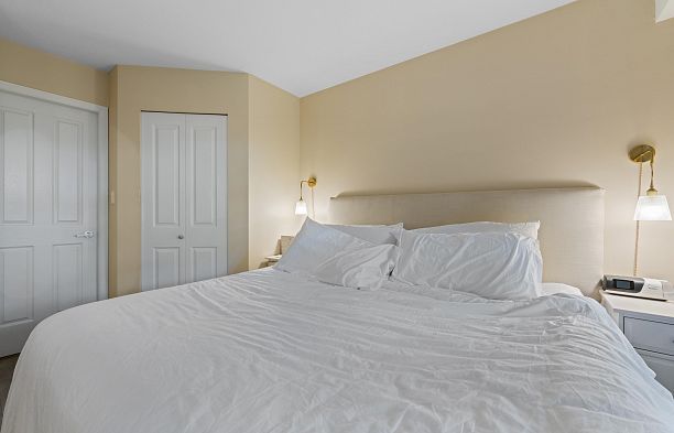 102 3083 W 4th Avenue Kitsilano