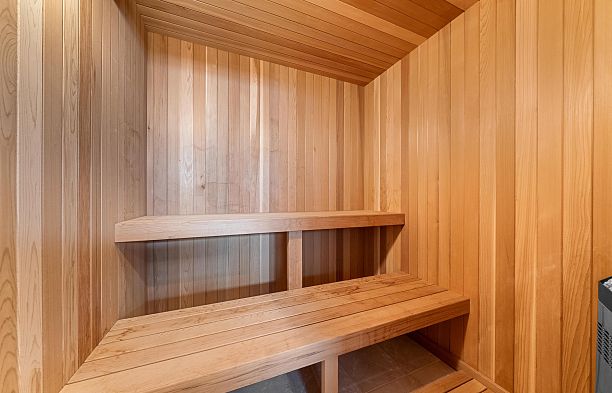 1426 W 48th Avenue South Granville